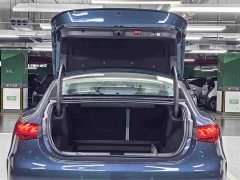 Mercedes-Benz EQE 500 4MATIC Luxury - ფოტო 6
