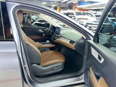 FAW Hongqi E-QM5 610km PLUS - ფოტო 16