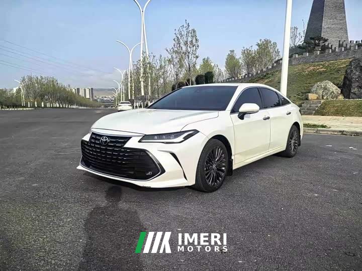 Toyota Avalon 2.0L XLE Premium Edition - ავტომობილი ჩინეთიდან