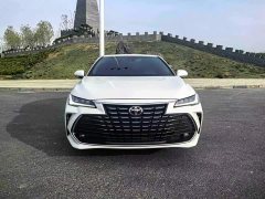 Toyota Avalon 2.0L XLE Premium Edition - ფოტო 2