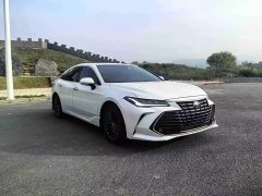 Toyota Avalon 2.0L XLE Premium Edition - ფოტო 3