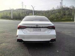 Toyota Avalon 2.0L XLE Premium Edition - ფოტო 5