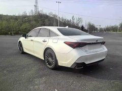 Toyota Avalon 2.0L XLE Premium Edition - ფოტო 6