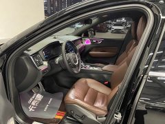 Volvo XC60 B5 AWD Smart Luxury Edition - ფოტო 9