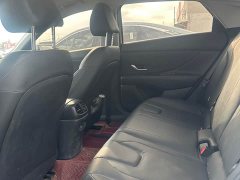 Hyundai Elantra 240TGDi DCT LUX Luxury Edition - ფოტო 4