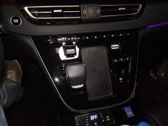 FAW Red Flag HQ9 PHEV 2.0T AWD Luxury - ფოტო 10