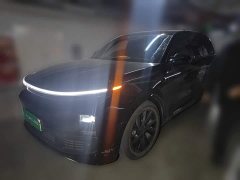 Li Auto L8 Pro - ფოტო 1