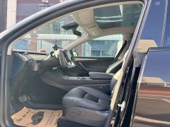 Tesla Model Y Standard Range RWD - ფოტო 10