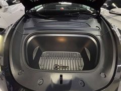 Tesla Model Y Standard Range RWD - ფოტო 15