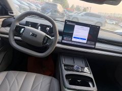 Geely Galaxy Xingyao 8 225km EM-i Far Voyage Family Ocean Edition - ფოტო 9