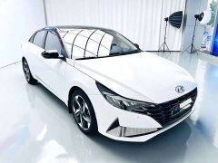 Hyundai Elantra 1.5L CVT Luxury - ფოტო 3