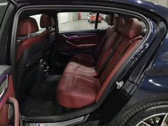 BMW 5 Series 530Li Luxury M Sport Package - ფოტო 15