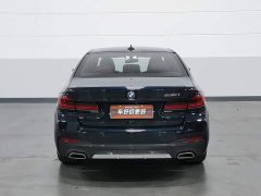 BMW 5 Series 530Li Luxury M Sport Package - ფოტო 4