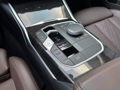 BMW 3 Series 325Li M Sport Package - ფოტო 10