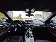 BMW 5 Series 525Li M Sport Package - ფოტო 6