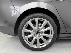 Mazda3 Axela 2.0L Automatic Elegant Black Obsidian Edition - ფოტო 14