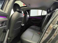 Mazda3 Axela 2.0L Automatic Elegant Black Obsidian Edition - ფოტო 5