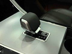 Land Rover Range Rover Velar S - ფოტო 9