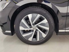 Volkswagen Magotan PHEV GTE Luxury - ფოტო 6