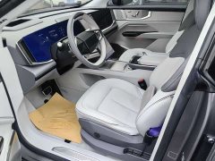 HiPhi Y 560km Pioneer Edition - ფოტო 4