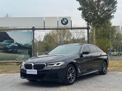 BMW 5 Series 525Li M Sport Package - ფოტო 1