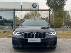 BMW 5 Series 525Li M Sport Package - ფოტო 3