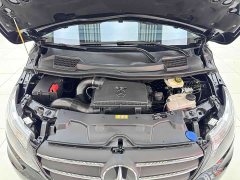 Mercedes-Benz Vito 2.0T Business Edition 7-Seater - ფოტო 7