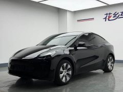 Tesla Model Y Rear-Wheel Drive - ფოტო 1