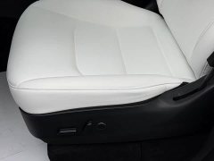 Tesla Model Y Rear-Wheel Drive - ფოტო 20