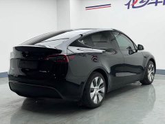 Tesla Model Y Rear-Wheel Drive - ფოტო 7