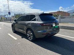 Li Auto ONE Extended Range 6-Seater - ფოტო 9