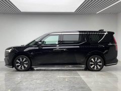 Volvo EM90 Ultra Six-Seater - ფოტო 7