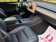 Tesla Model Y Performance All-Wheel Drive - ფოტო 15