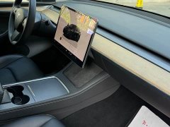 Tesla Model Y Performance All-Wheel Drive - ფოტო 17