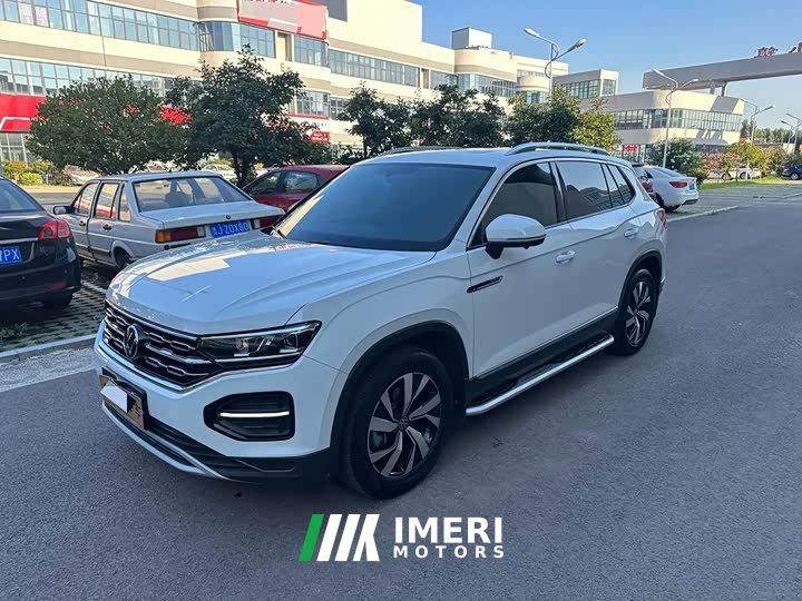 Volkswagen Taos 330TSI FWD Luxury Smart Connect Edition - ავტომობილი ჩინეთიდან