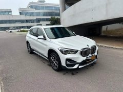 BMW X1 sDrive20Li Premium Edition - ფოტო 2