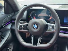 BMW 5 Series 525Li M Sport Package - ფოტო 10