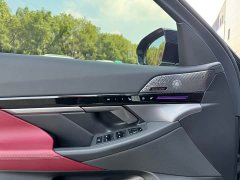 BMW 5 Series 525Li M Sport Package - ფოტო 4
