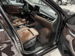 BMW X1 sDrive20Li Premium Edition - ფოტო 9