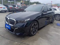 BMW 5 Series 525Li M Sport Package - ფოტო 1