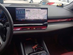 BMW 5 Series 525Li M Sport Package - ფოტო 13