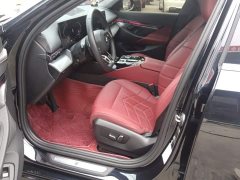 BMW 5 Series 525Li M Sport Package - ფოტო 9