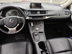 Lexus CT CT200h Comfort Edition Two-Tone Paint - ფოტო 12