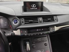 Lexus CT CT200h Comfort Edition Two-Tone Paint - ფოტო 13