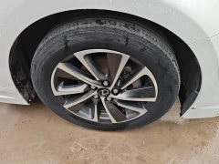 Lexus CT CT200h Comfort Edition Two-Tone Paint - ფოტო 6