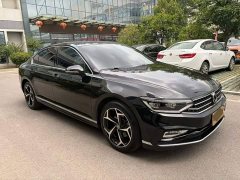 Volkswagen Magotan 2 Million Units Commemorative Edition 330TSI DSG Leading Version - ფოტო 3
