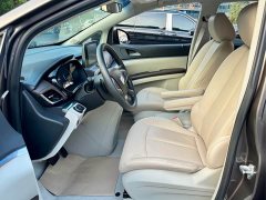 Buick GL8 Land Business Class Comfort Edition - ფოტო 11