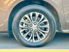 Buick GL8 Land Business Class Comfort Edition - ფოტო 9