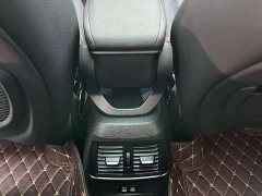 BMW 2 Series Gran Tourer 220i Luxury - ფოტო 11