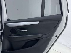 BMW 2 Series Gran Tourer 220i Luxury - ფოტო 14